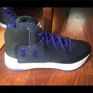 Steph Curry- Under Armour men’s shoes